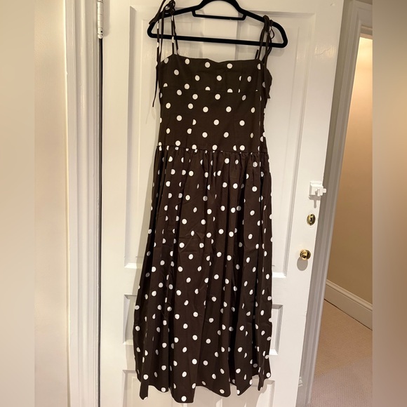 ASOS structured tie strap dropped waist midi dress in brown spot print - Picture 5 of 5